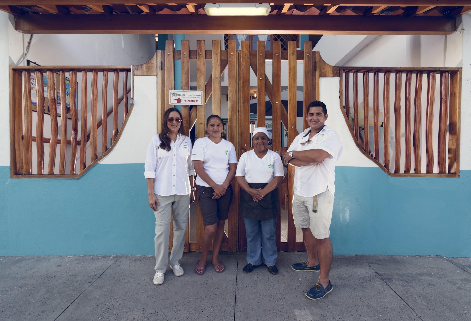 Hostel Galapagos Native Puerto Ayora  Exteriér fotografie